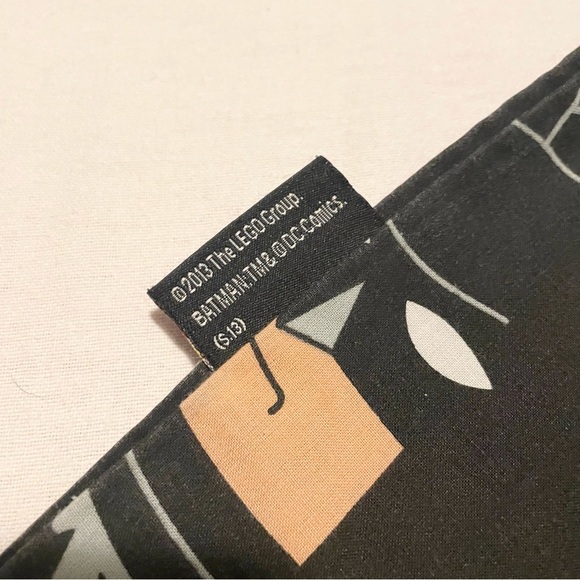 LEGO Batman and Joker Duvet Cover 77” x 52” - Picture 13 of 16